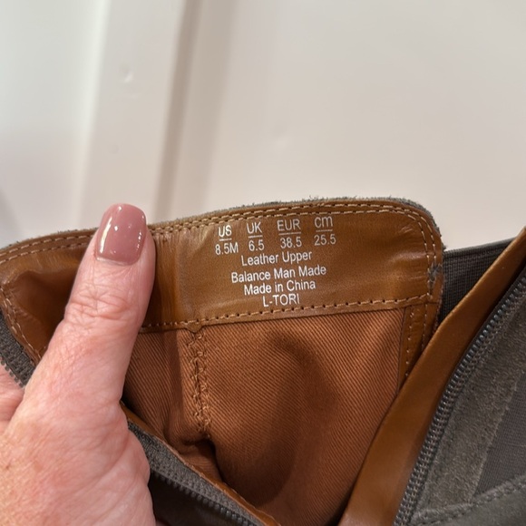 Franco Sarto Tori Olive Green Leather Booties - Picture 8 of 9